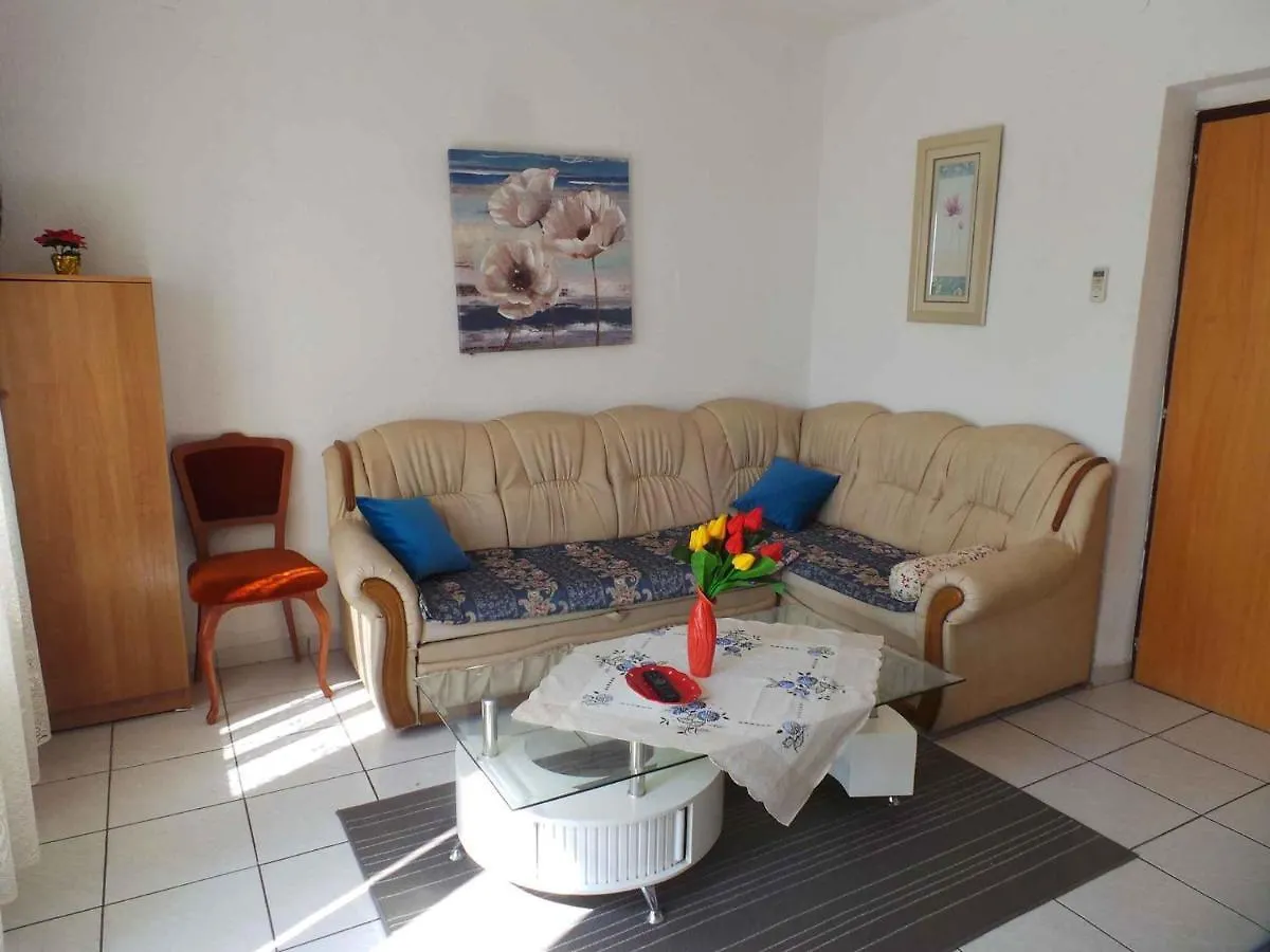 Apartment In Krk/Insel Krk 14545 Krk Town